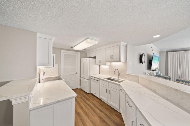 4421 Thomas Drive 602, Panama City Beach, FL 32408