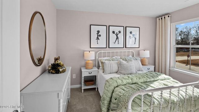 112 Claude Street, La Grange, NC 28551