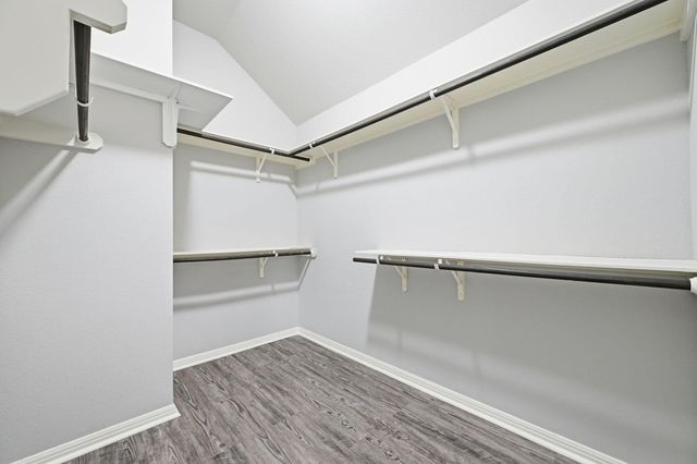 392 Tilly LN, Buda, TX 78610