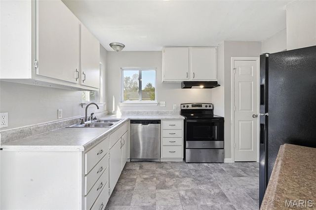 3957 Max Weich Place, Florissant, MO 63033