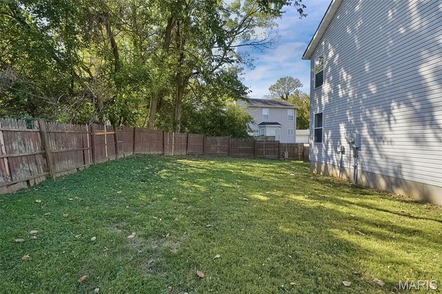 3957 Max Weich Place, Florissant, MO 63033