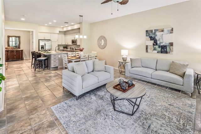 92-1090 Olani Street 10-2, Kapolei, HI 96707
