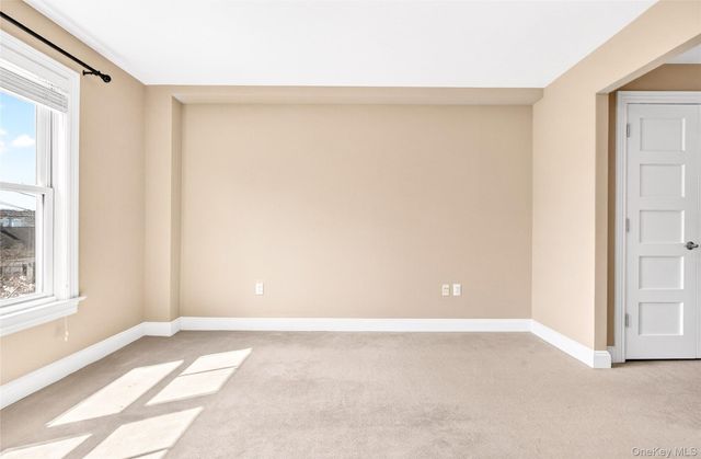 225 Stanley Avenue 204, Mamaroneck, NY 10543