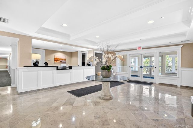 225 Stanley Avenue 204, Mamaroneck, NY 10543