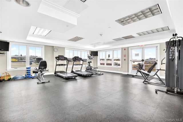 225 Stanley Avenue 204, Mamaroneck, NY 10543