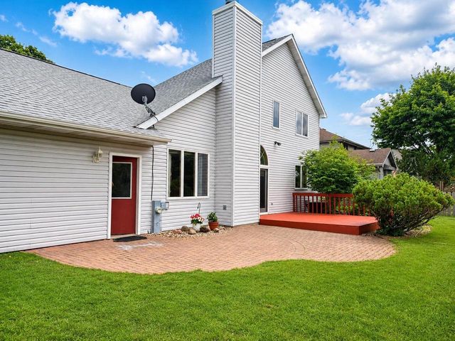 3529 N MORRISON STREET, Appleton, WI 54911