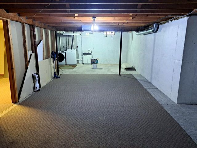 3529 N MORRISON STREET, Appleton, WI 54911
