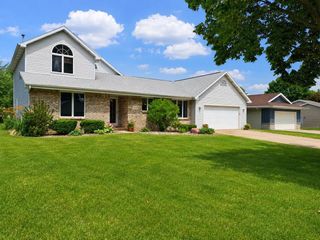 3529 N MORRISON STREET, Appleton, WI 54911