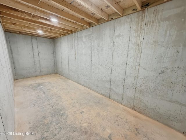 244 Quail Run Rd, Brandenburg, KY 40108