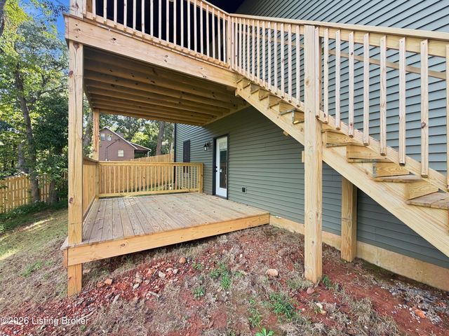 244 Quail Run Rd, Brandenburg, KY 40108