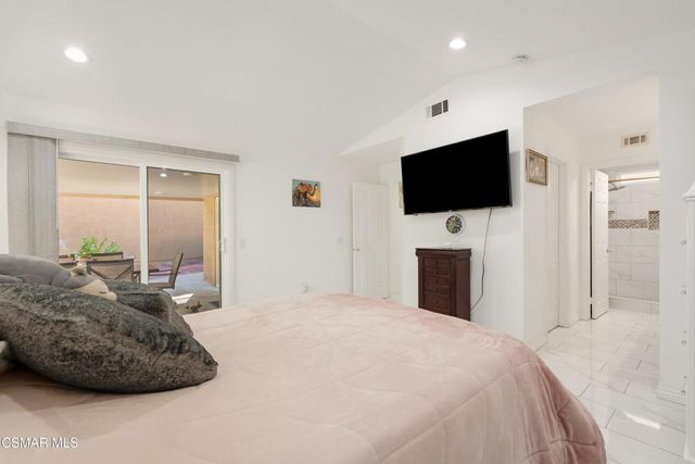 672 Brademas Court, Simi Valley, CA 93065