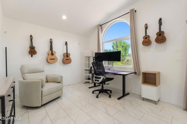 672 Brademas Court, Simi Valley, CA 93065