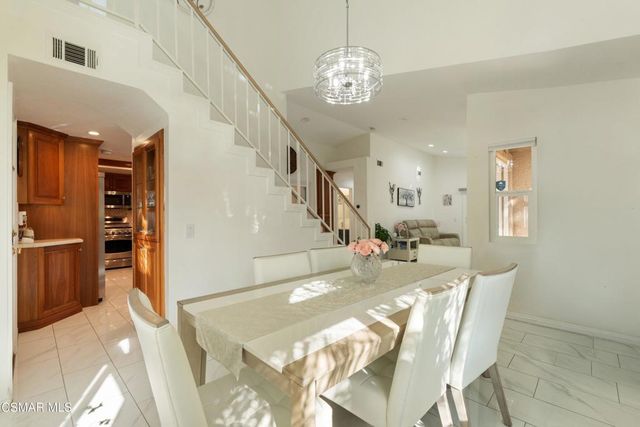 672 Brademas Court, Simi Valley, CA 93065