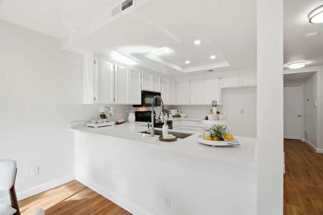 94 Little Bear Way, San Jose, CA 95136