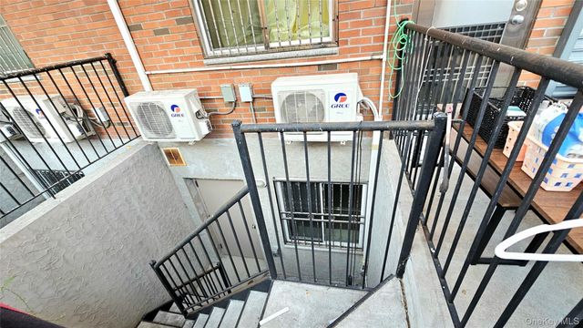 4210 164th Street, Flushing, NY 11358