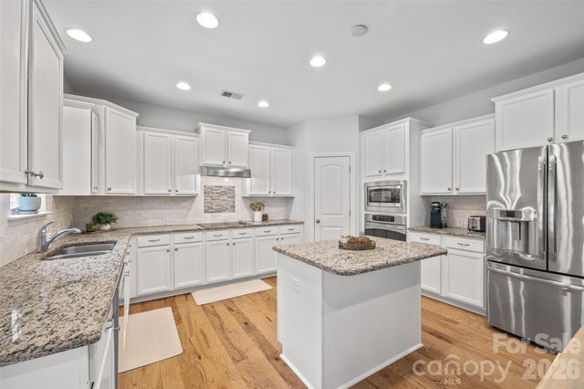 16846 Rudence Court, Charlotte, NC 28278