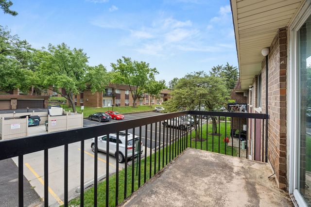 8305 ROUTE 53 Street A19, Woodridge, IL 60517