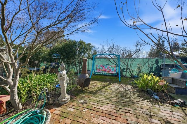 6824 Crump Avenue, Nice, CA 95464