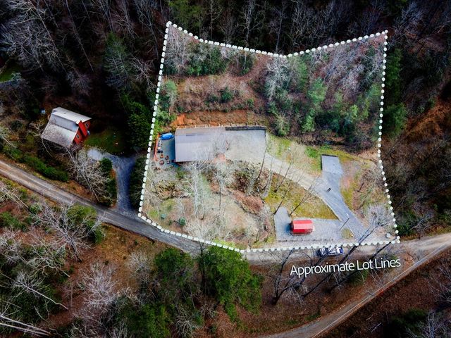 262 Zekes Trail, Marble, NC 28905