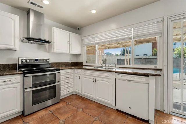 238 Tanforan, Diamond Bar, CA 91765