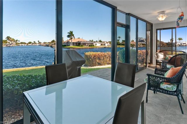 1929 SE 40th TER # 2, Cape Coral, FL 33904