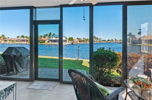 1929 SE 40th TER # 2, Cape Coral, FL 33904