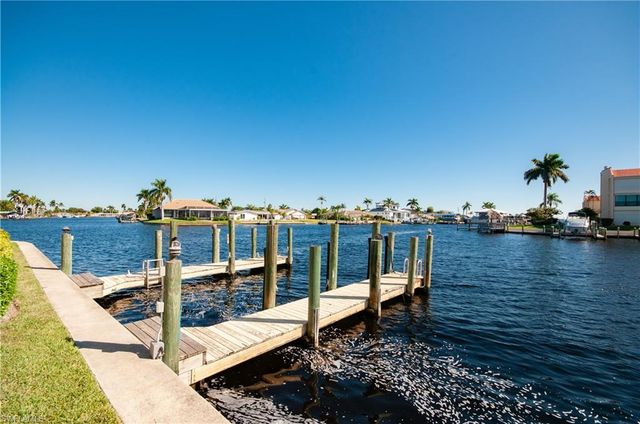 1929 SE 40th TER # 2, Cape Coral, FL 33904