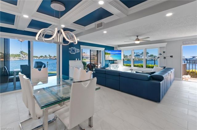 1929 SE 40th TER # 2, Cape Coral, FL 33904