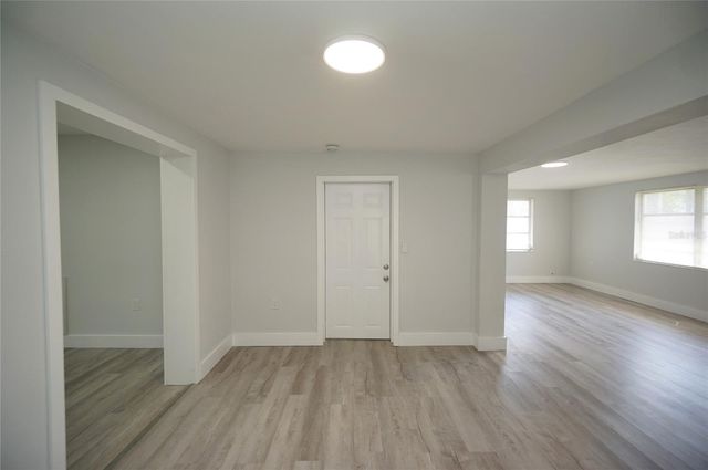 3617 S GARDENIA AVENUE, Tampa, FL 33629