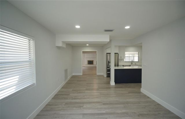 3617 S GARDENIA AVENUE, Tampa, FL 33629