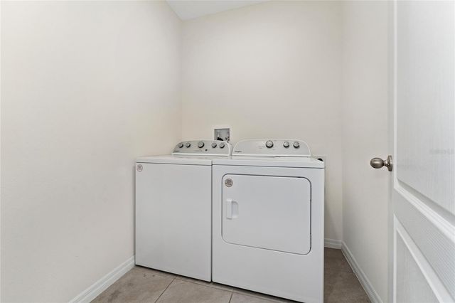 1825 JUNEBERRY STREET, Clermont, FL 34715