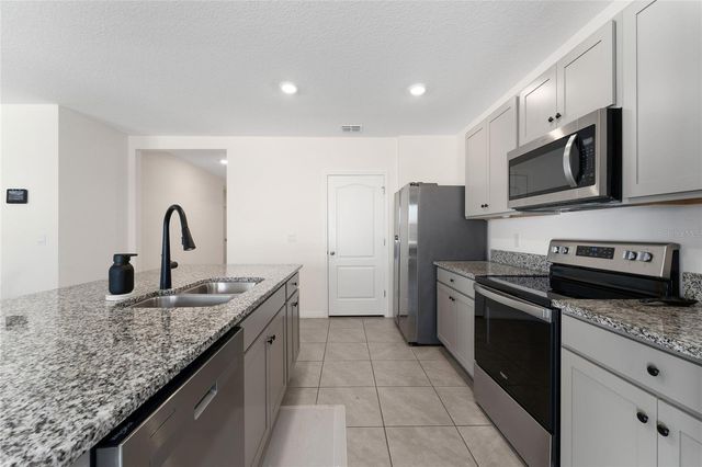 1825 JUNEBERRY STREET, Clermont, FL 34715