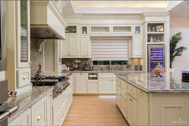 907 E 2 Mile Line Road, Mission, TX 78574