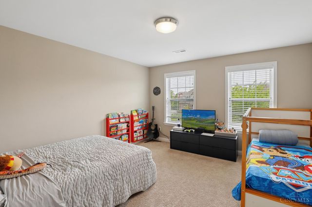 6867 Roberts Park Drive, Deerfield Twp., OH 45040