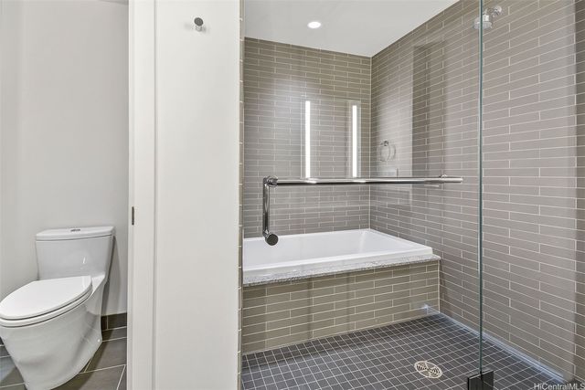 1001 Queen Street 904, Honolulu, HI 96814