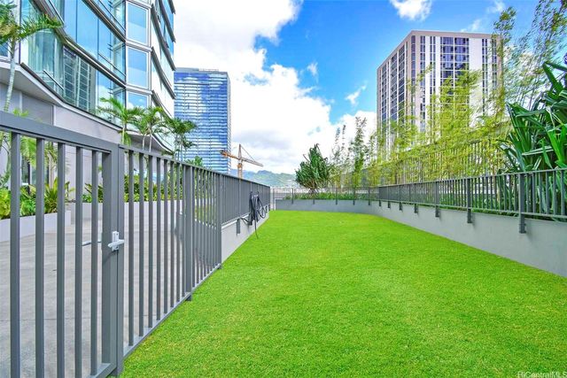1001 Queen Street 904, Honolulu, HI 96814
