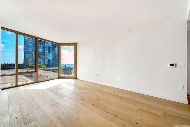 1001 Queen Street 904, Honolulu, HI 96814