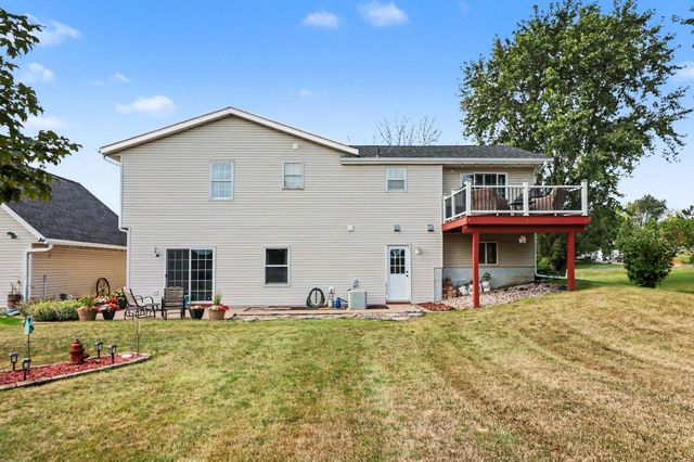 781 Hillside Avenue SW, New Prague, MN 56071