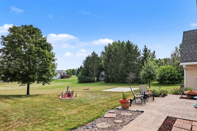 781 Hillside Avenue SW, New Prague, MN 56071