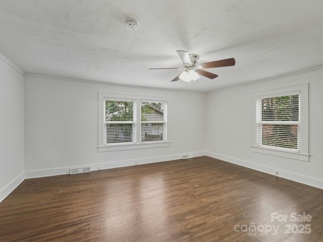 98 Winecoff Avenue NE, Concord, NC 28025