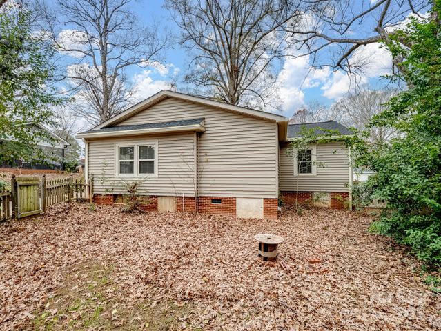 98 Winecoff Avenue NE, Concord, NC 28025