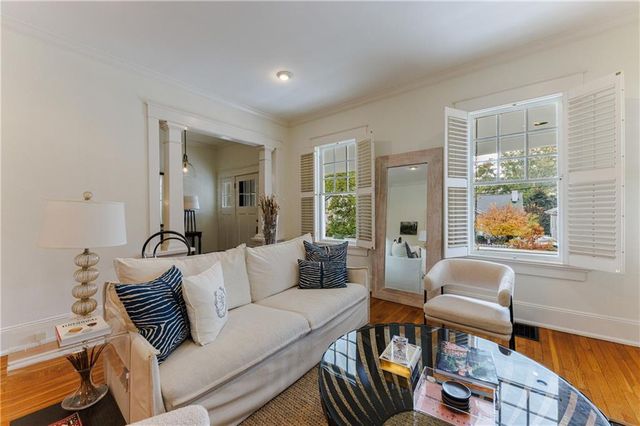 654 Cresthill NE Avenue, Atlanta, GA 30306