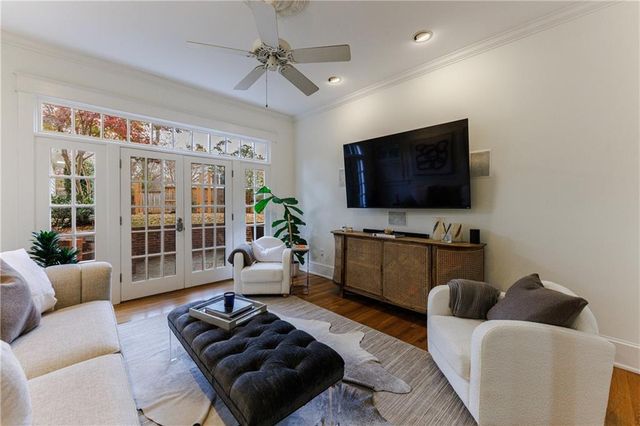 654 Cresthill NE Avenue, Atlanta, GA 30306