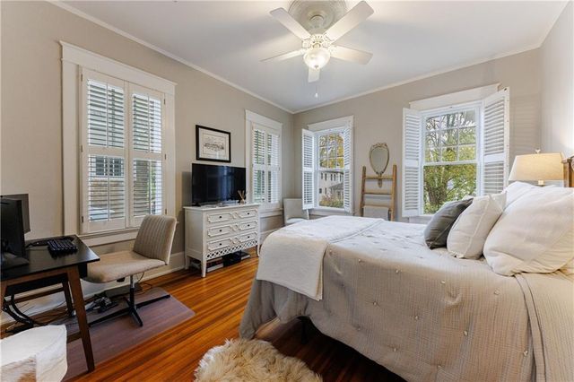 654 Cresthill NE Avenue, Atlanta, GA 30306