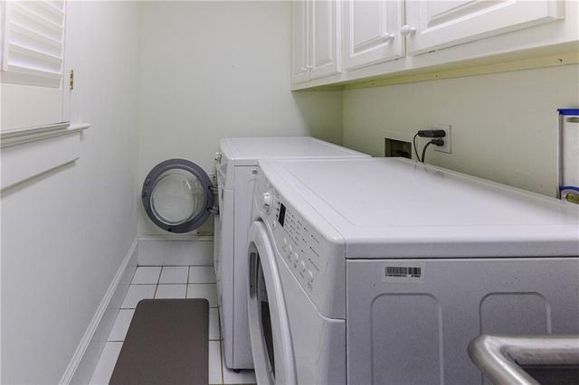 654 Cresthill NE Avenue, Atlanta, GA 30306