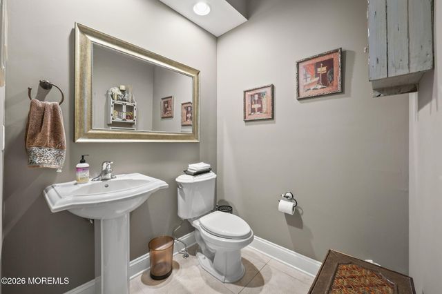 14 Green Springs Way, Freehold, NJ 07728