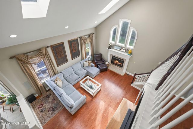 14 Green Springs Way, Freehold, NJ 07728