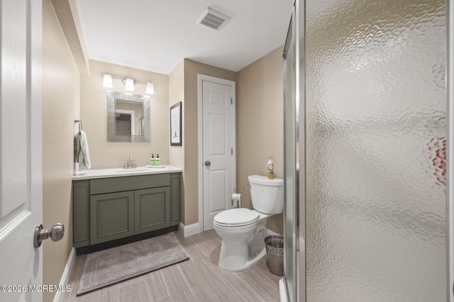 14 Green Springs Way, Freehold, NJ 07728