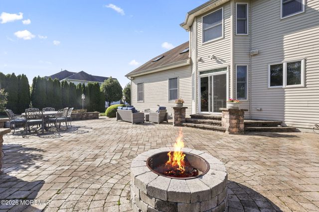 14 Green Springs Way, Freehold, NJ 07728