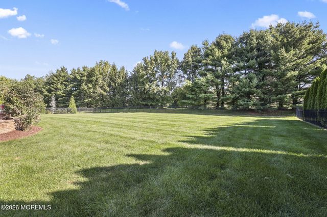 14 Green Springs Way, Freehold, NJ 07728
